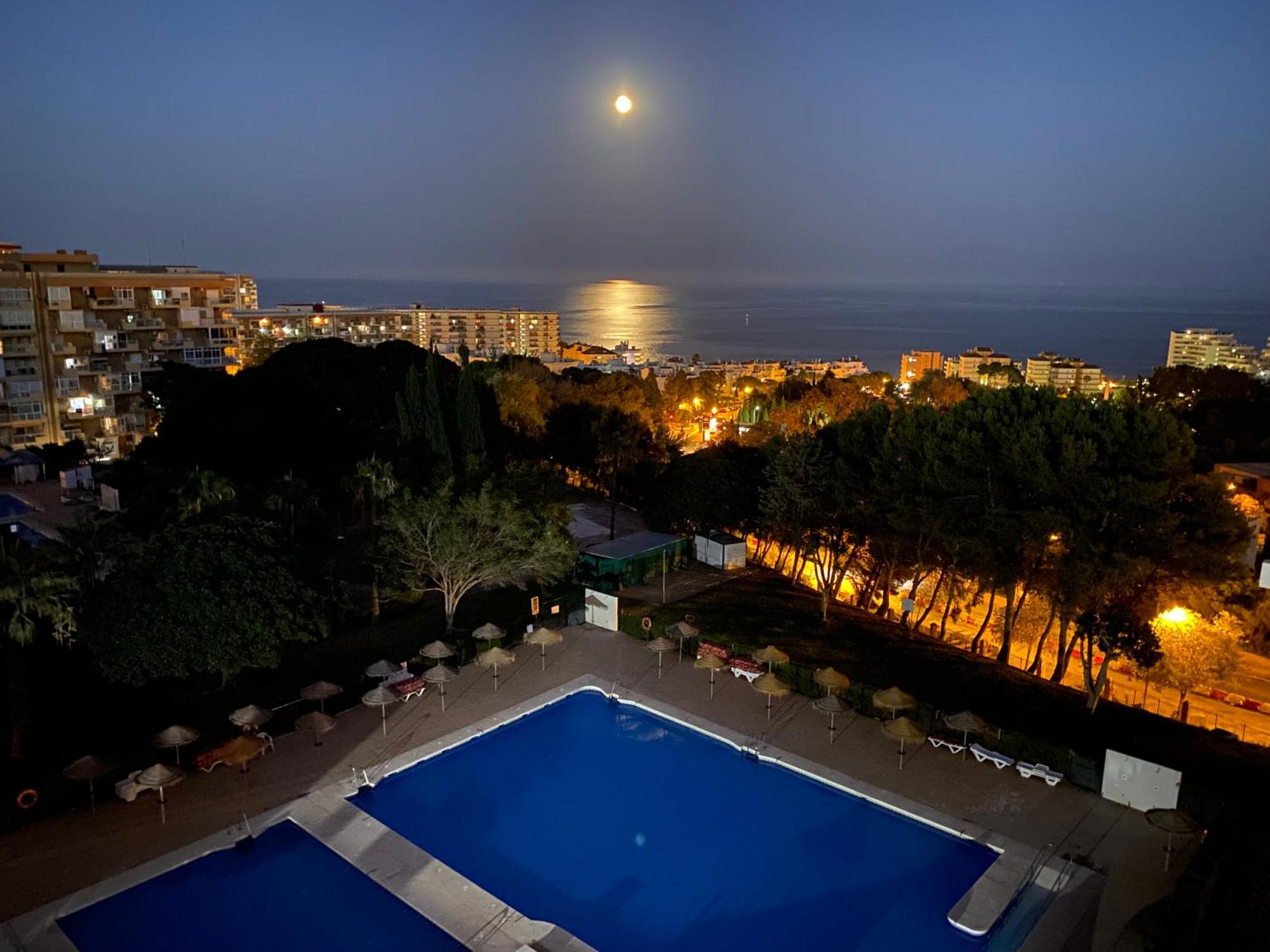 Hercules Estudio Con Vistas Al Mar Benalmádena Exterior foto